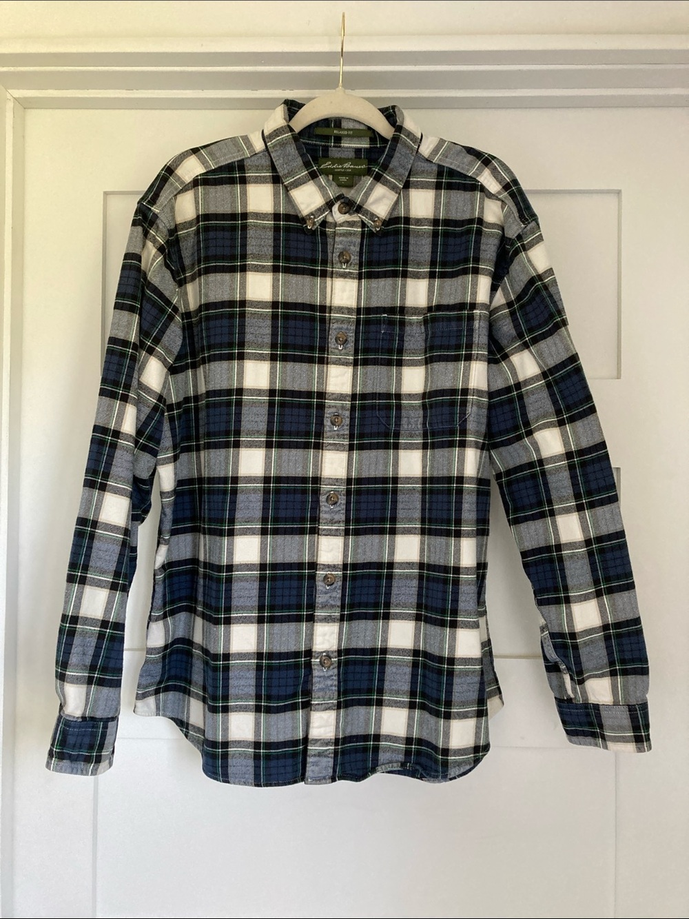 Eddie Bauer Flannel Shirt Men’s Large Relaxed Fit Blue White Plaid Cotton Fall